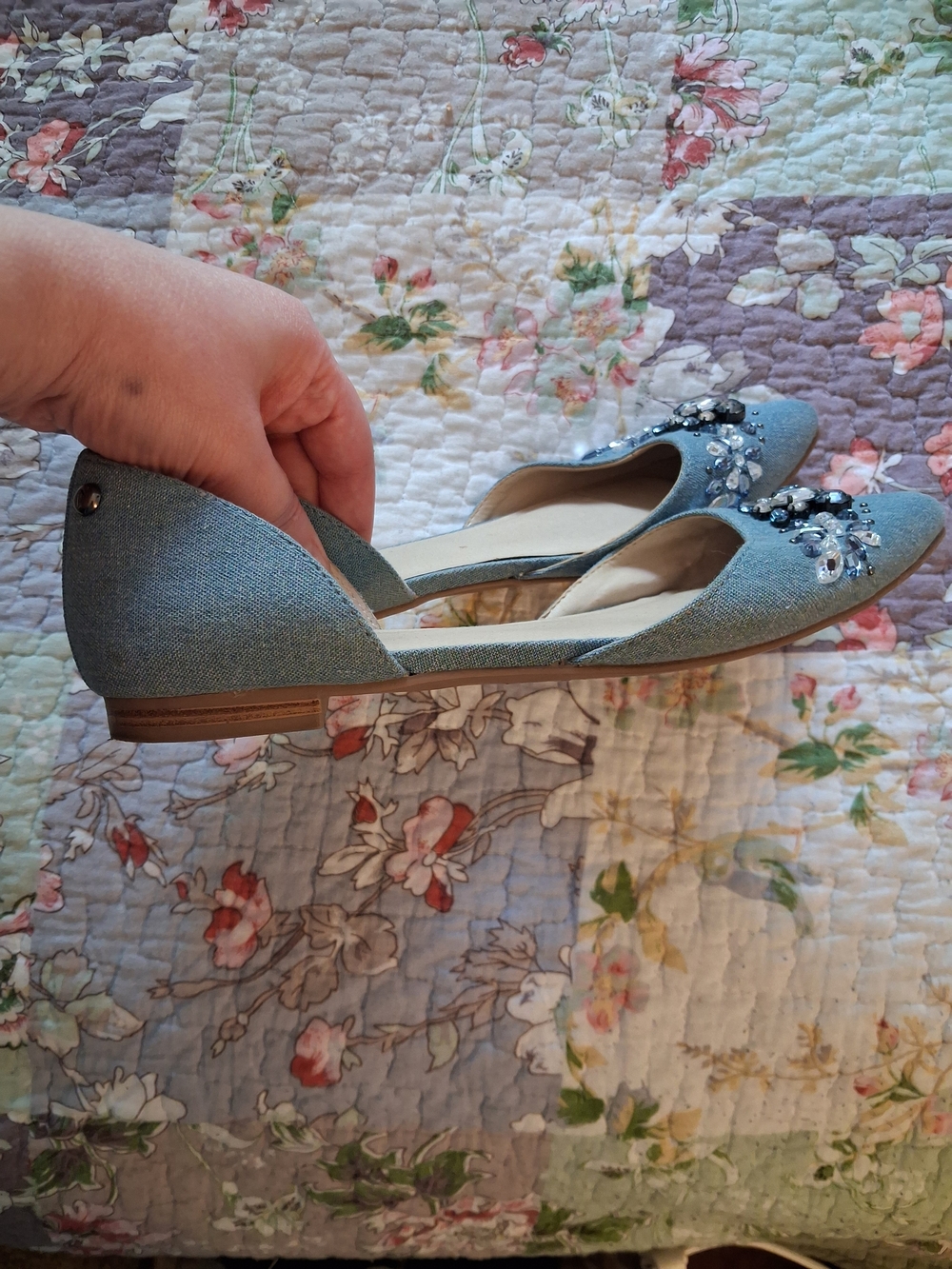 Simply Vera Wang Size 7 Embellished Denim Pointed Toe Flats - Blue - Picture 6 of 7